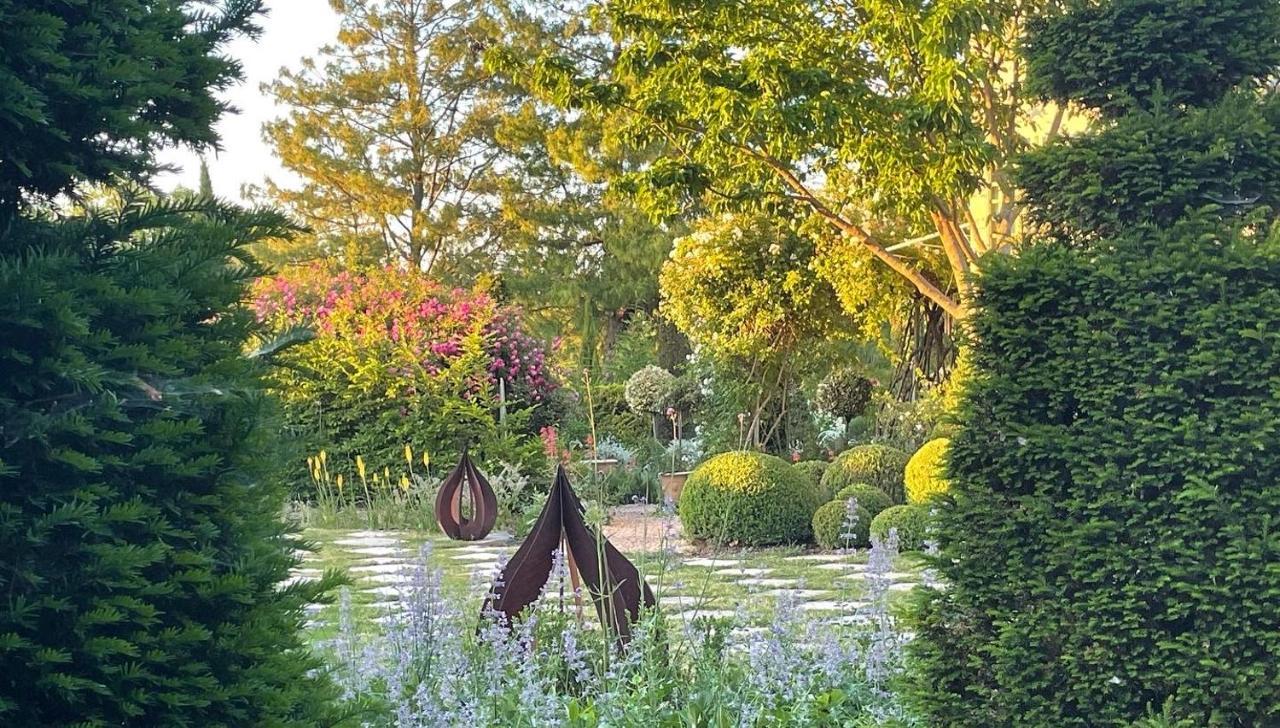 Les Jardins Haute Couture Huismes Luaran gambar
